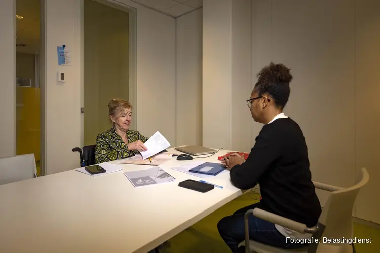 Belastingdienst helpt inwoners Alkmaar bij hun voorlopige aanslag