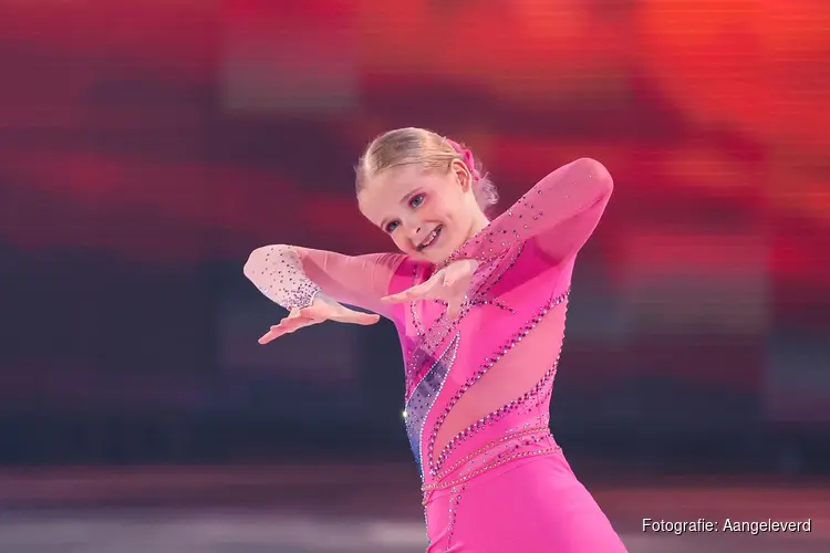 Summer Wijkhuizen schittert op internationale kunstschaatswedstrijd en Holiday on Ice-première