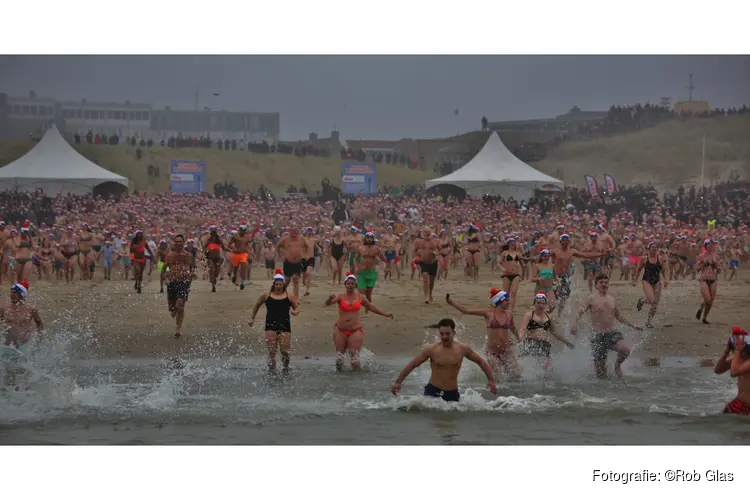 Meer dan 2000 deelnemers aan de Egmondse Nieuwjaarsduik verwacht