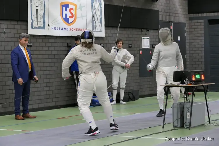 NK schermen voor veteranen in sportcomplex De Meent