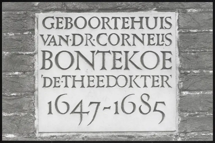 Cornelis Bontekoe, de Alkmaarse theedokter: Lezing Alkmaars Historisch Café door André Weel